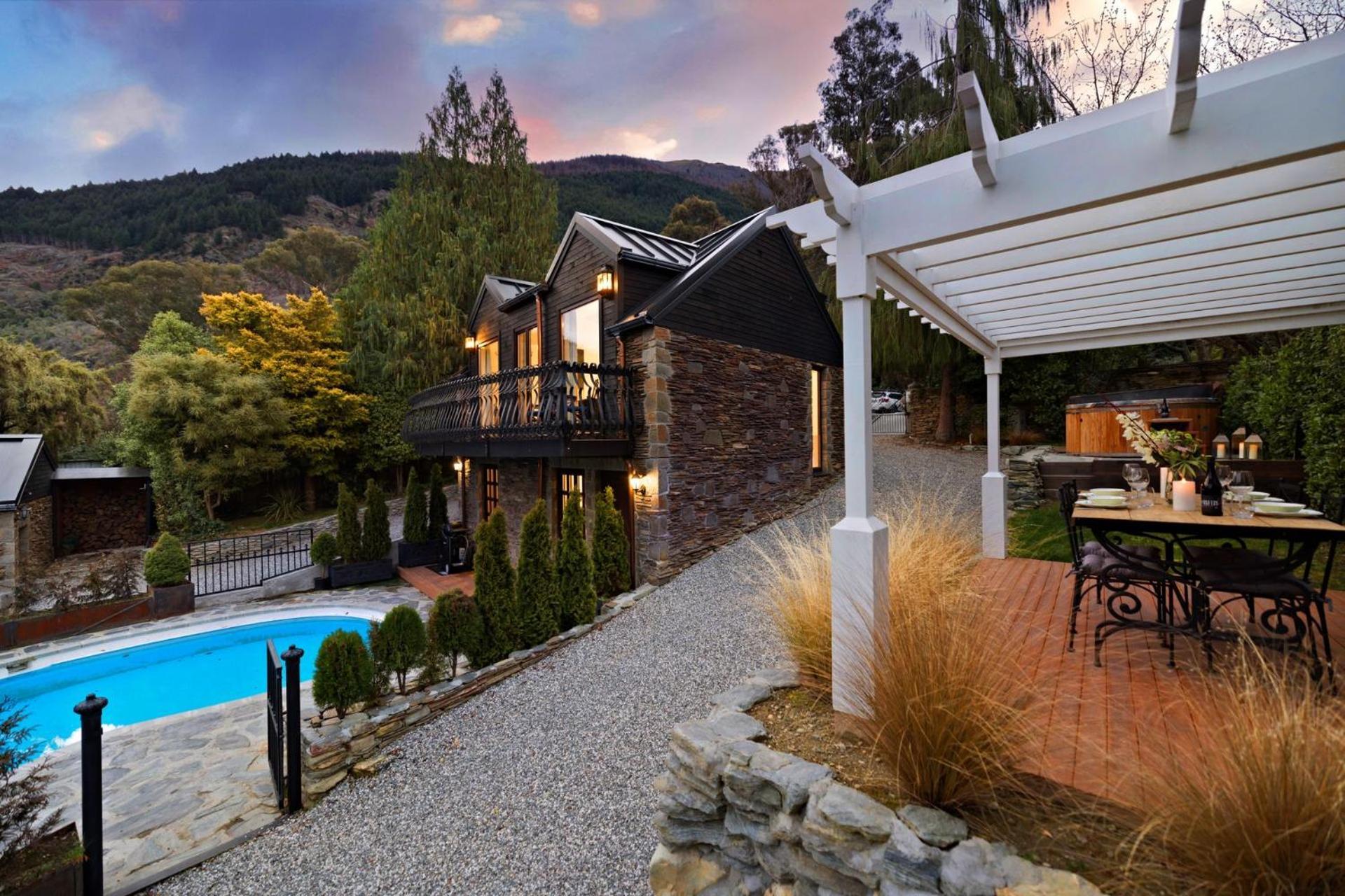 Alpine Cottage Queenstown Exterior photo